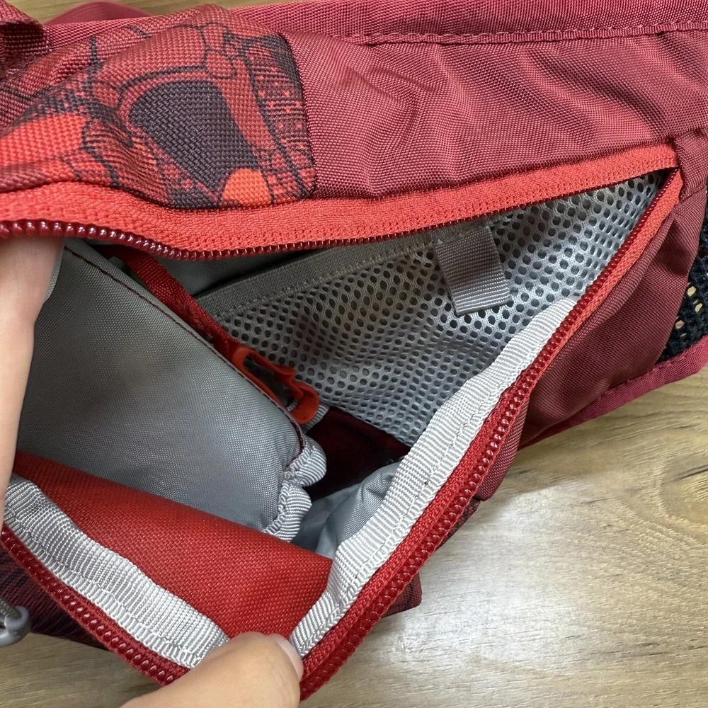 OSPREY Savu 2 Red Lumbar Pack Waist Hip Fanny Bag Hiking Outdoor Bag